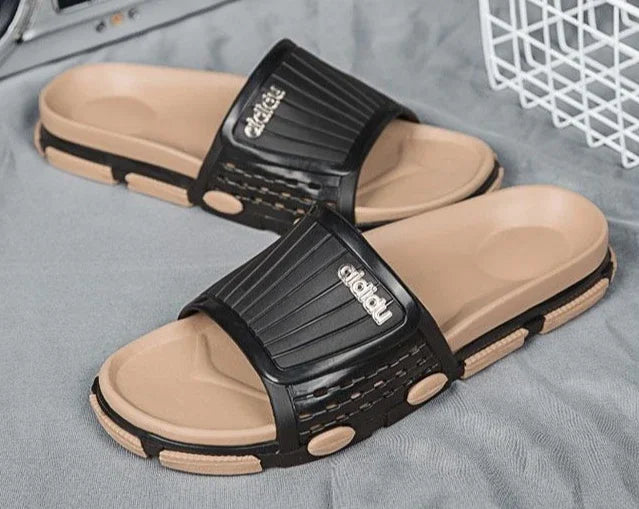 Slippers for Men Soft Black and White Outdoor Shoes Eva Rubber Cheap Liquidation Designer Luxury Clappers 2025 Adult Sandals Man