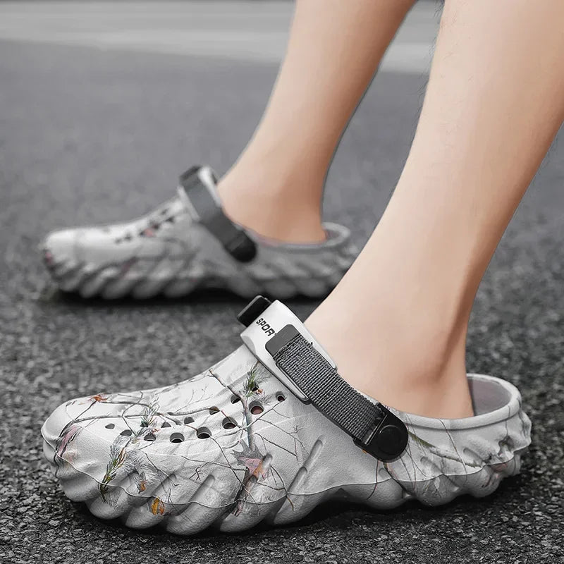 Men 2025 new designer comfortable lightweight breathable non-slip sandals large size 38-47 outdoor beach slippers casual shoes