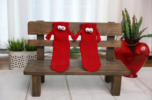Red Magnetic Socks that Holding Hands with 3D Cartoon Eyes Couple Socks for Valentine's Day 1 Pair