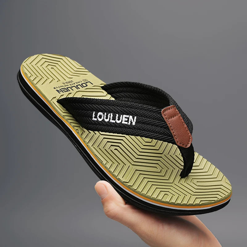 Fashion Green Flip Flops Man Slides Lightweight Soft Flat Slippers For Men Outdoor Non-Slip Beach Slippers Man Summer Flip Flops