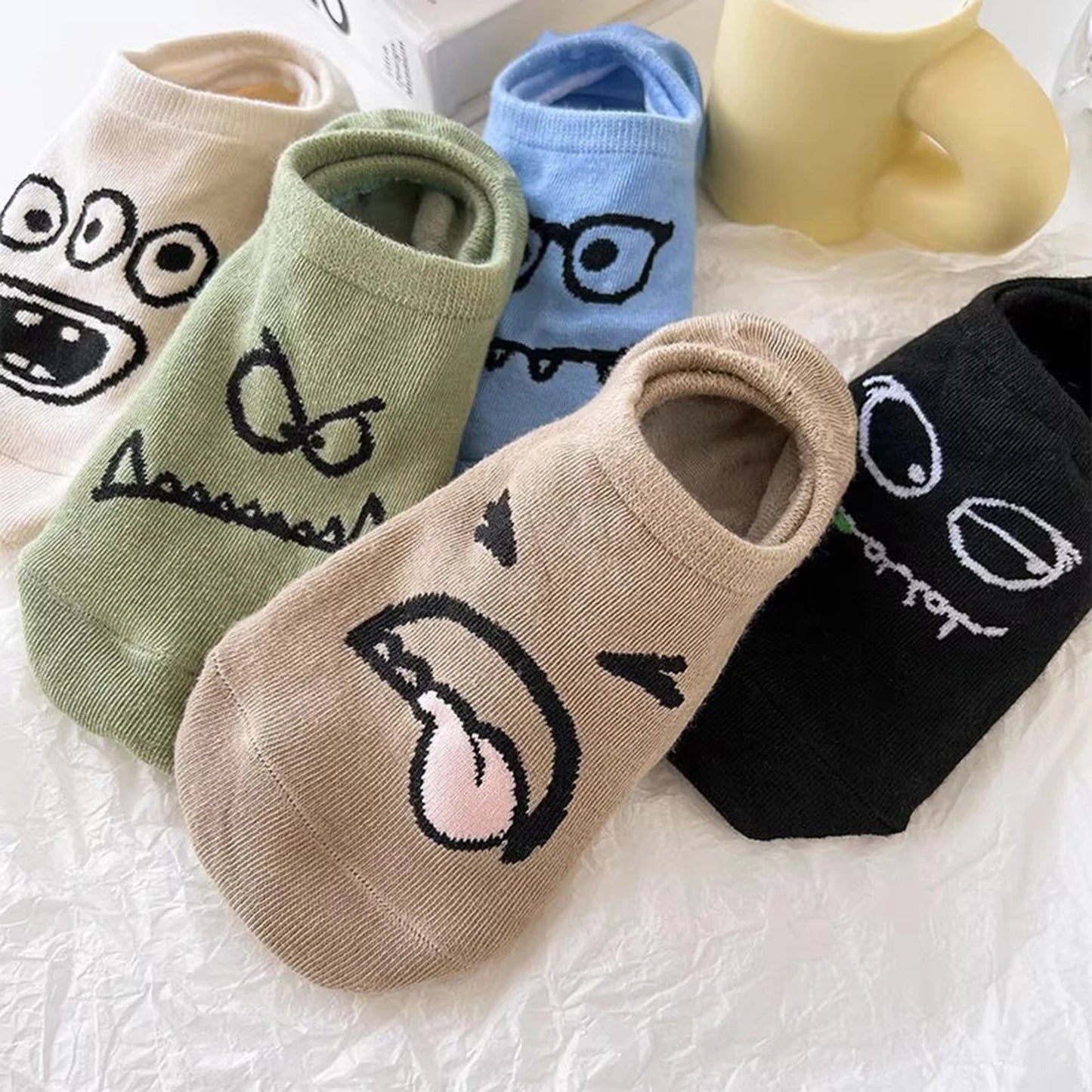 15 Pairs of Men WOMEN'S Cotton Socks, Casual Breathable Short Socks, and Girls' Cartoon Bear Low Cut Ankle Boat Socks