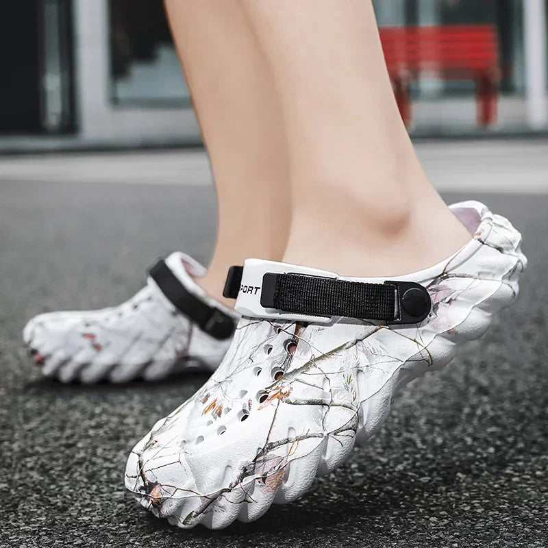 Men 2025 new designer comfortable lightweight breathable non-slip sandals large size 38-47 outdoor beach slippers casual shoes