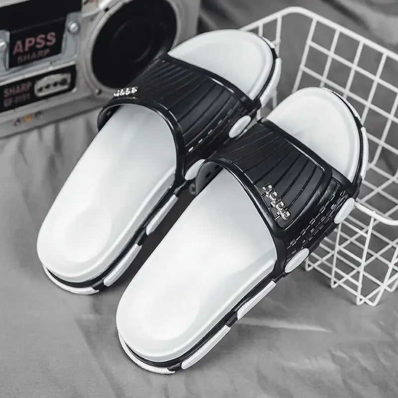 Slippers for Men Soft Black and White Outdoor Shoes Eva Rubber Cheap Liquidation Designer Luxury Clappers 2025 Adult Sandals Man