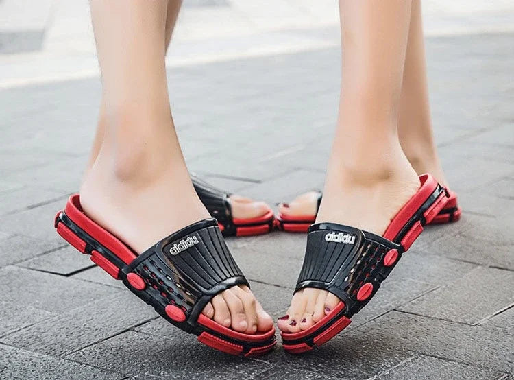 Slippers for Men Soft Black and White Outdoor Shoes Eva Rubber Cheap Liquidation Designer Luxury Clappers 2025 Adult Sandals Man