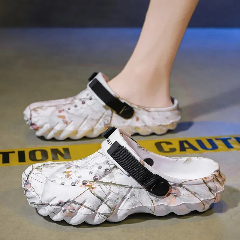 Men 2025 new designer comfortable lightweight breathable non-slip sandals large size 38-47 outdoor beach slippers casual shoes