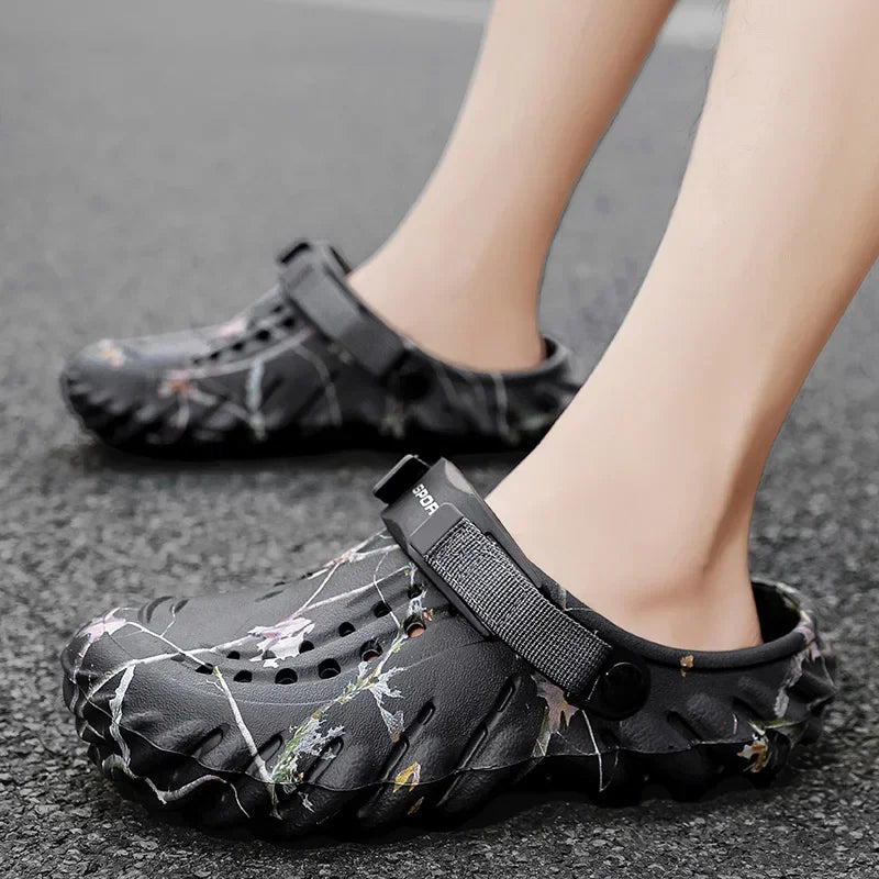 Men 2025 new designer comfortable lightweight breathable non-slip sandals large size 38-47 outdoor beach slippers casual shoes