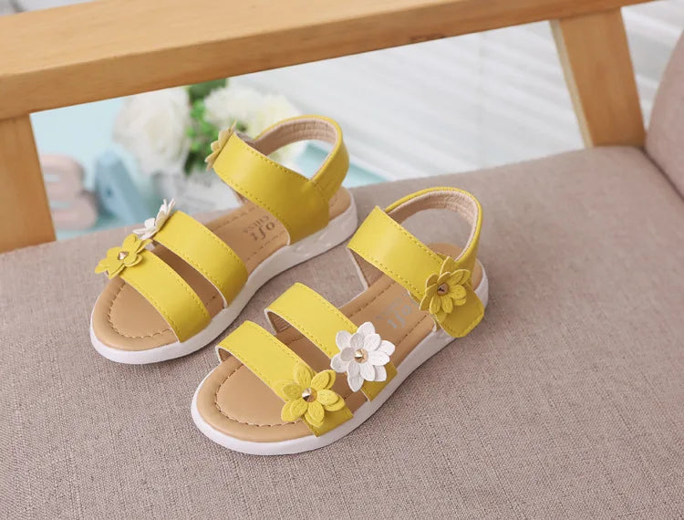 2024 Summer New Girls Sandals Kids Floral Sandals with 3 Flowers Princess Sweet for Wedding Party Dress Shoes Kids Sandals 21-36