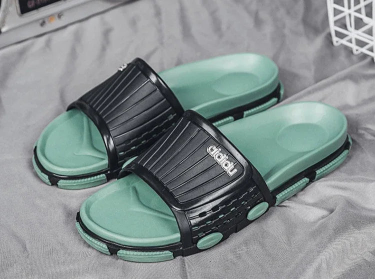 Slippers for Men Soft Black and White Outdoor Shoes Eva Rubber Cheap Liquidation Designer Luxury Clappers 2025 Adult Sandals Man