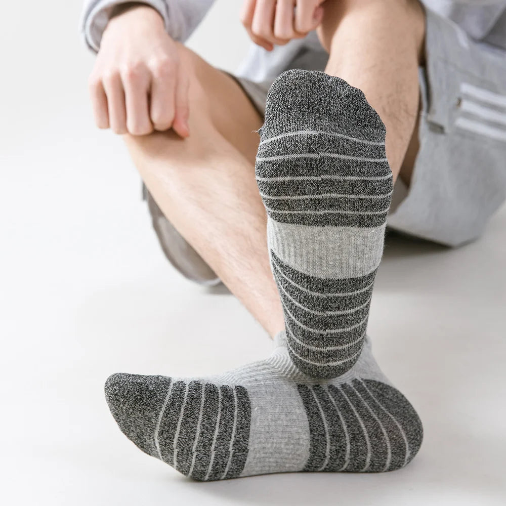 5 pairs of men's socks, cotton socks, anti odor and sweat absorbing sports socks
