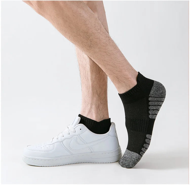 5 pairs of men's socks, cotton socks, anti odor and sweat absorbing sports socks