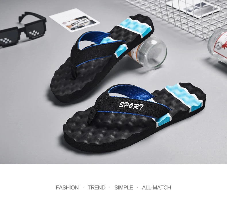 Summer Breathable Men's Flip Flops With Massage Indoor and Outdoor Slippers For Men Beach Sandals Fashionable Contrasting Slides