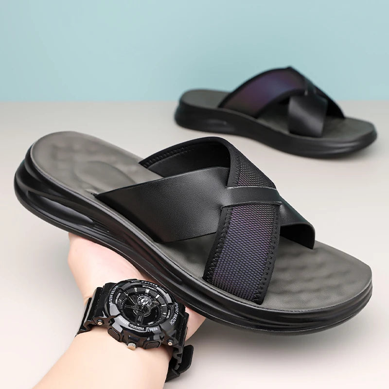Summer New Designer Slippers for Men Solid Color Fashion Casual Anti-slip Wear-resistant Beach Shoes Male Outwear Flip Flop Man